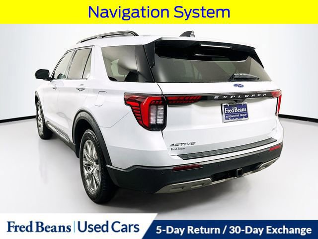 Certified 2025 Ford Explorer Active w/ Active Comfort Package image 3