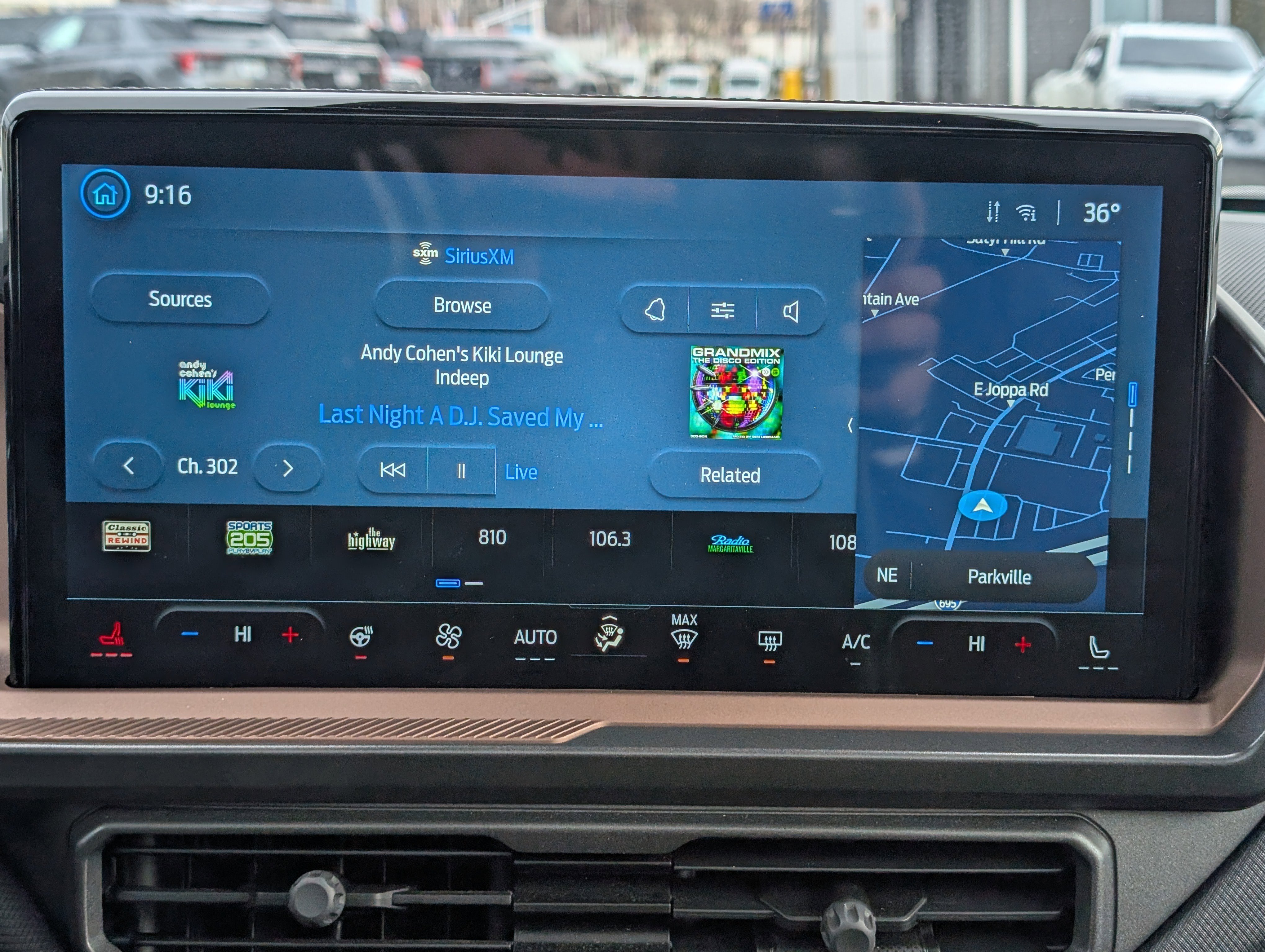 Certified 2025 Ford Bronco Sport Outer Banks w/ Outer Banks Tech Package+ image 29