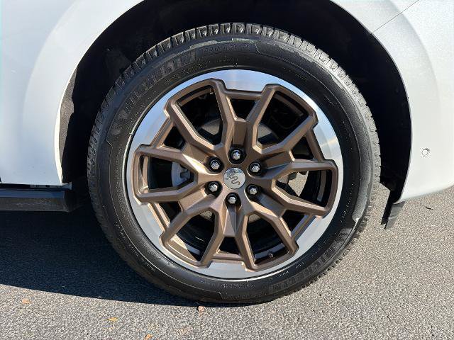 Certified 2025 Ford Expedition King Ranch AWD/4WD image 5