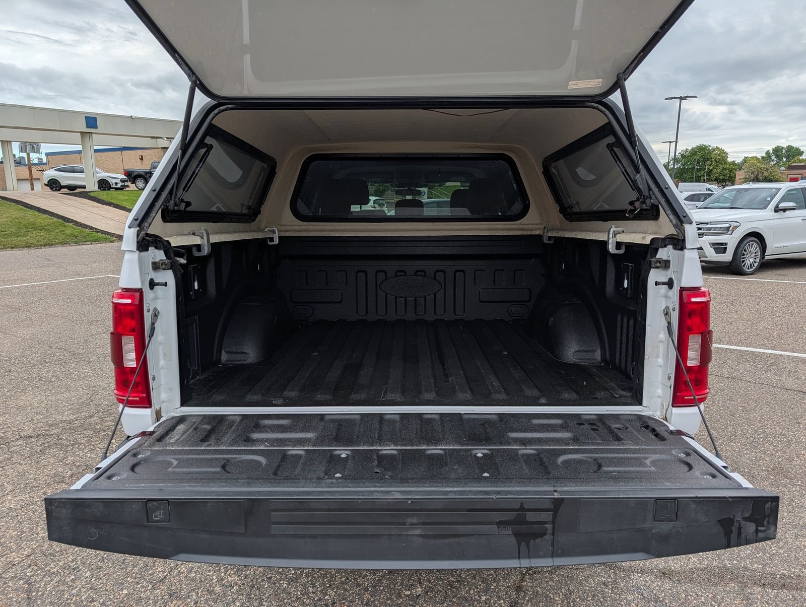Certified 2023 Ford F150 XLT w/ Trailer Tow Package AWD/4WD image 14