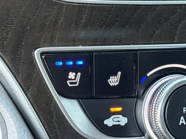 Used 2018 Honda Accord Touring image 35