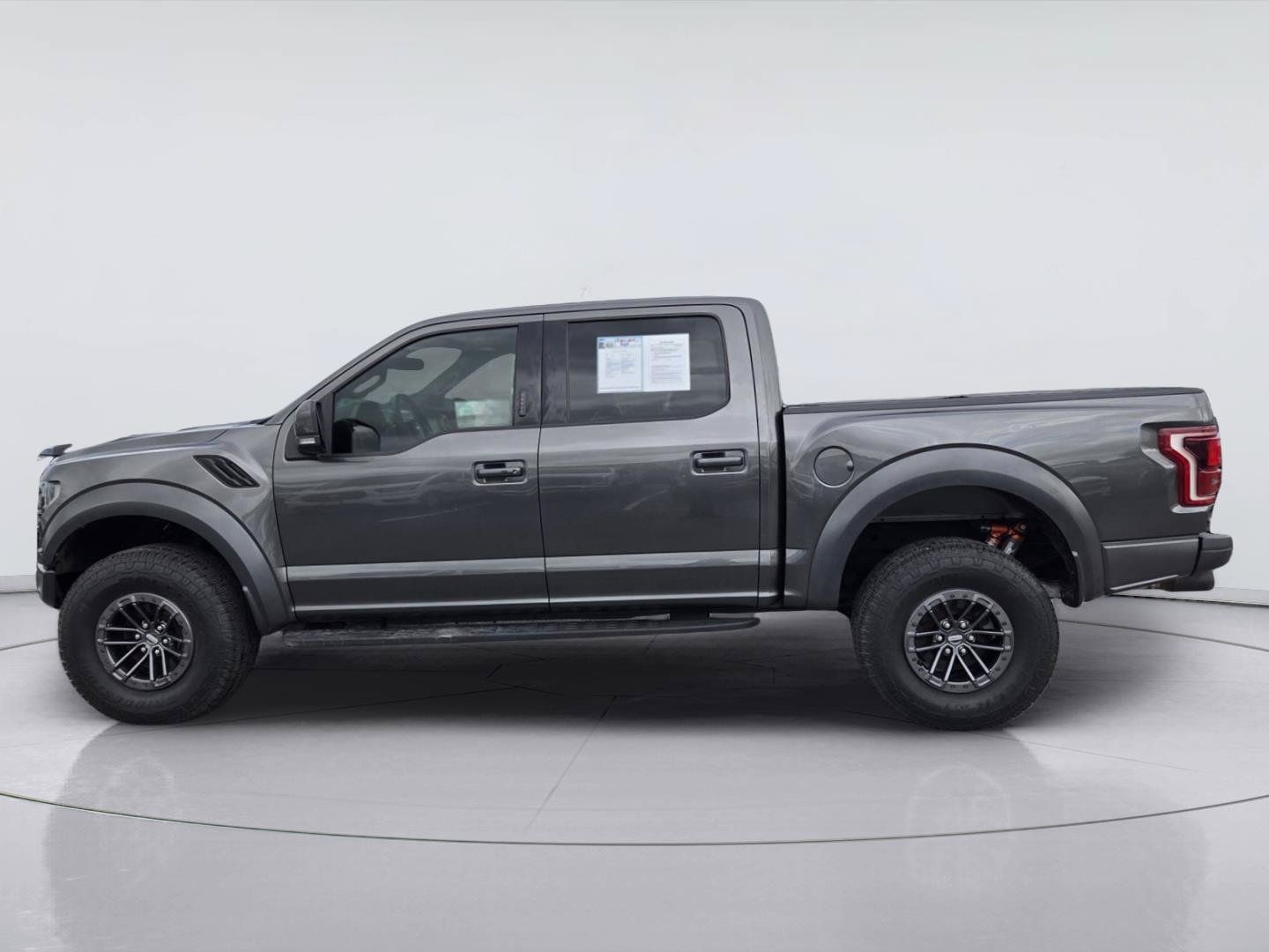 Certified 2019 Ford F150 Raptor w/ Equipment Group 802A Luxury AWD/4WD image 5