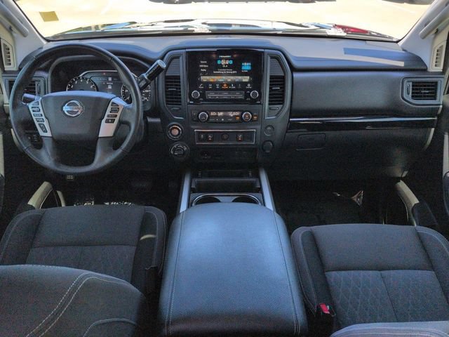 Used 2022 Nissan Titan SV w/ SV Convenience Package AWD/4WD image 16