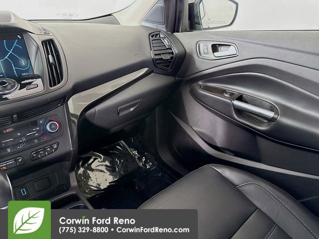 Certified 2019 Ford Escape Titanium AWD/4WD image 25