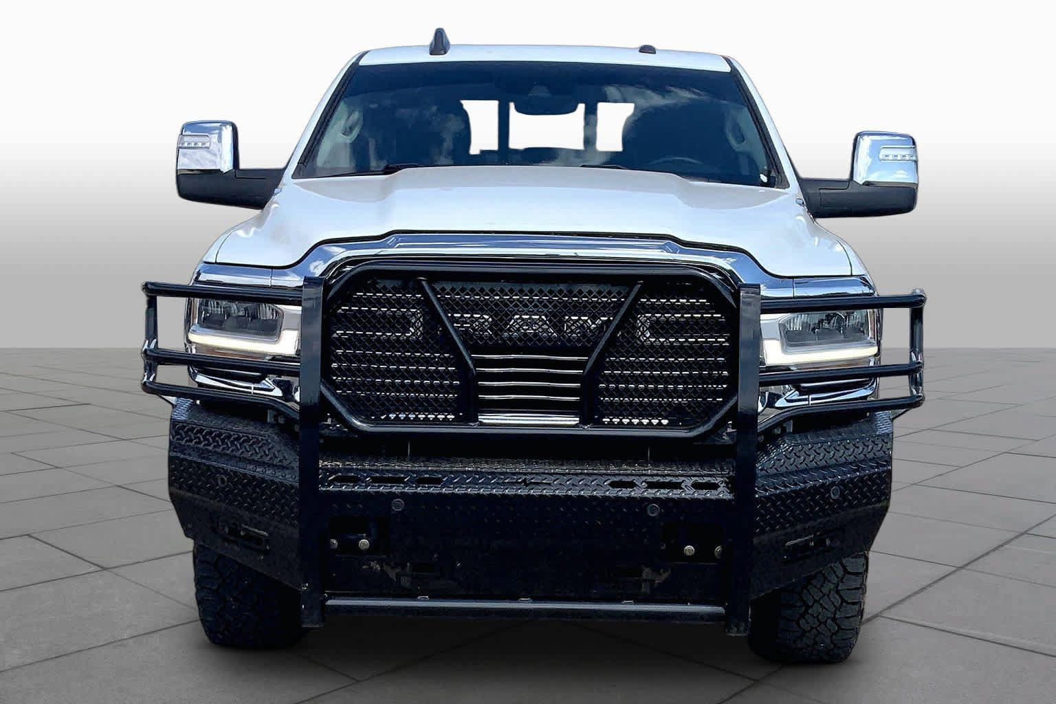 Used 2024 RAM 2500 Laramie w/ Safety Group AWD/4WD image 4