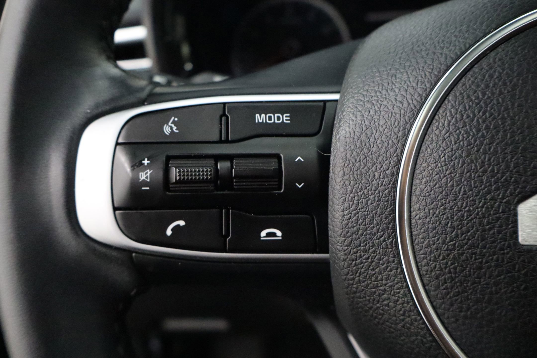 Used 2024 Kia K5 GT-Line image 16