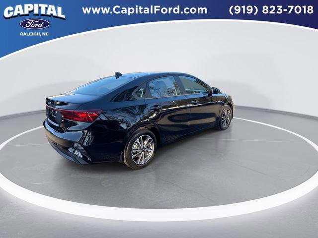 Used 2024 Kia Forte LXS image 6