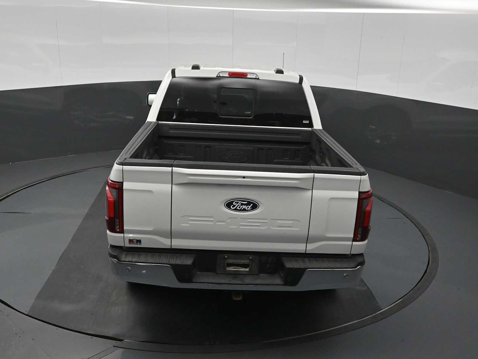 Certified 2025 Ford F150 Lariat w/ Equipment Group 501A Mid AWD/4WD image 16