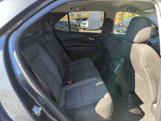 Used 2018 Chevrolet Equinox LT w/ LPO, Protection Package AWD/4WD image 17