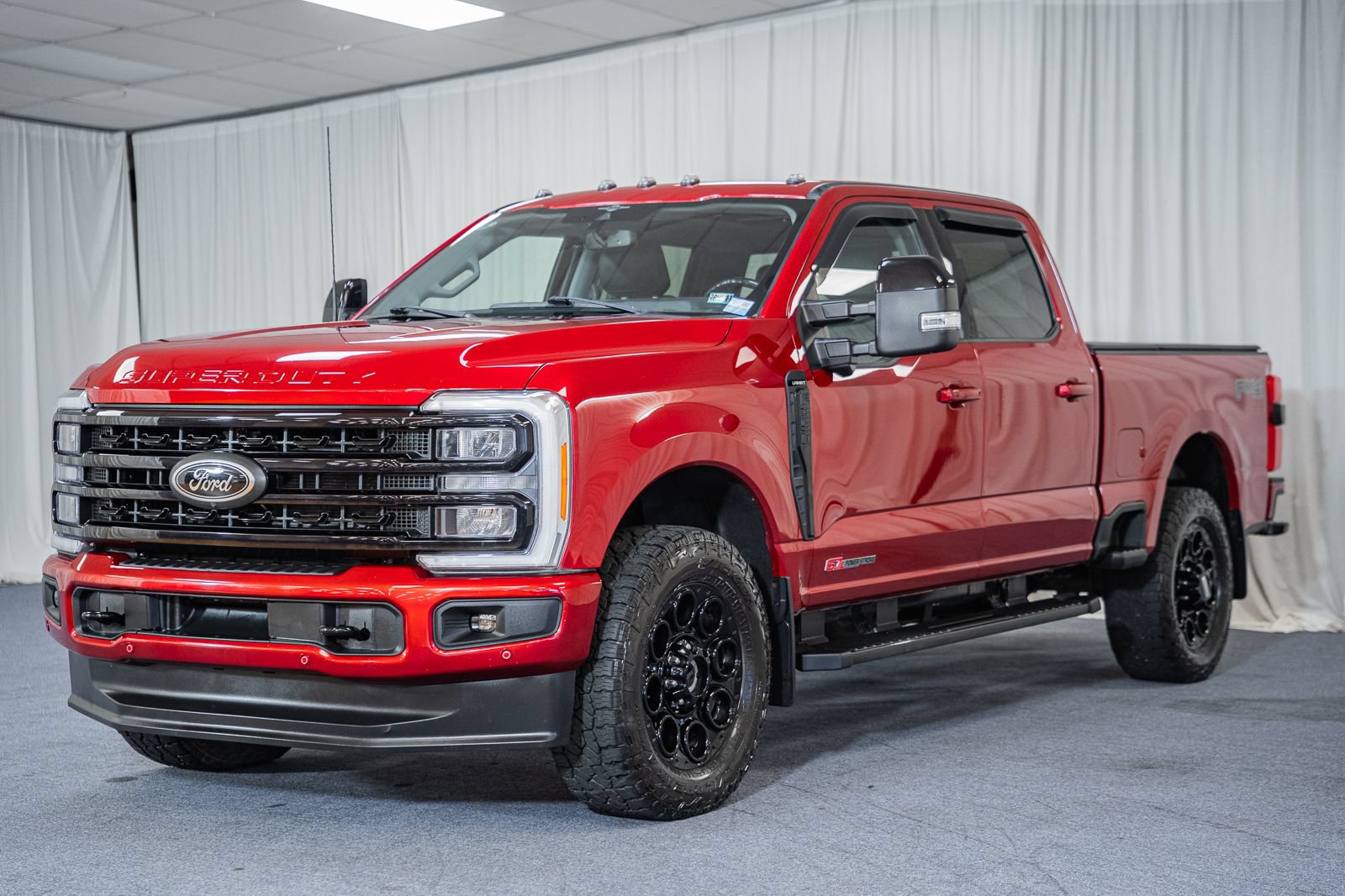 Certified 2023 Ford F350 Lariat w/ Lariat Ultimate Package AWD/4WD image 3
