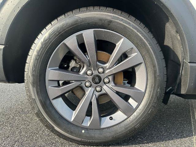 Certified 2024 Ford Explorer XLT w/ Equipment Group 202A AWD/4WD image 34