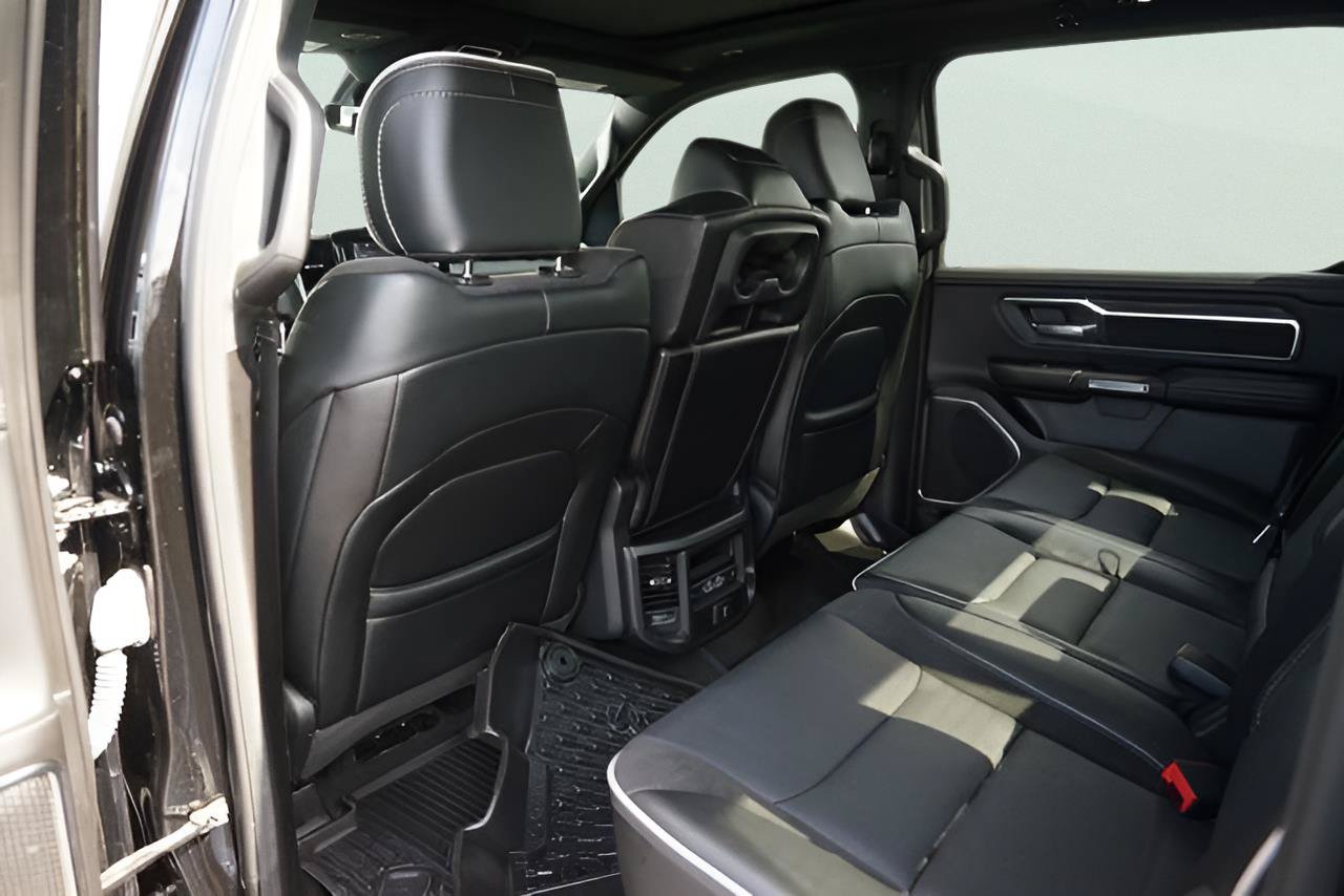 Used 2025 RAM 1500 Laramie w/ Laramie Southwest Edition AWD/4WD image 12