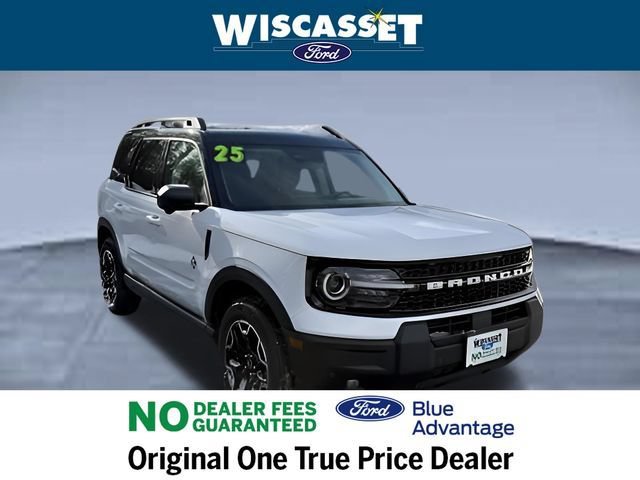 Certified 2025 Ford Bronco Sport Outer Banks w/ Outer Banks Tech Package+ AWD/4WD image 34
