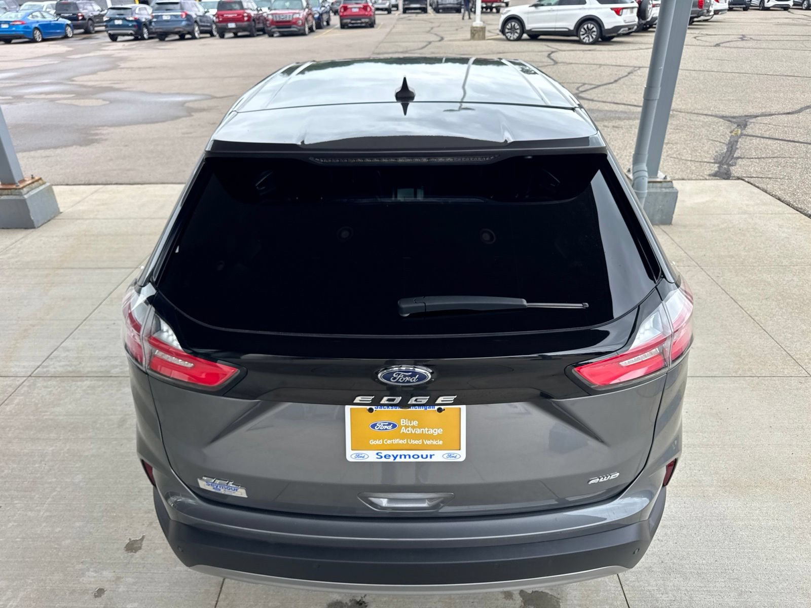 Certified 2024 Ford Edge SEL w/ Convenience Package AWD/4WD image 7