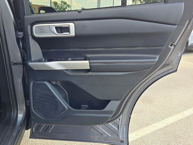 Certified 2021 Ford Explorer Limited w/ Equipment Group 301A image 11