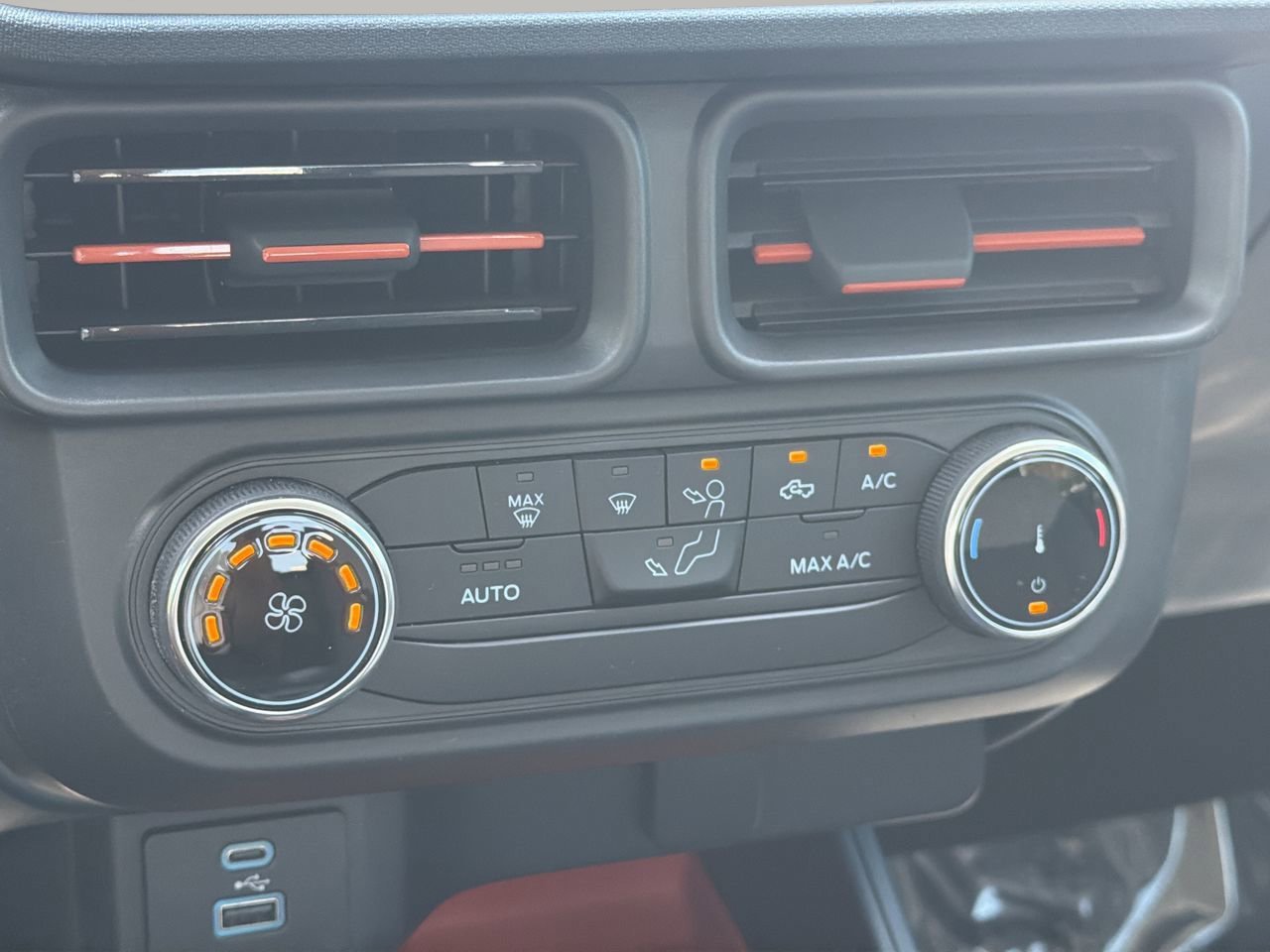 Certified 2023 Ford Maverick XLT FWD image 21