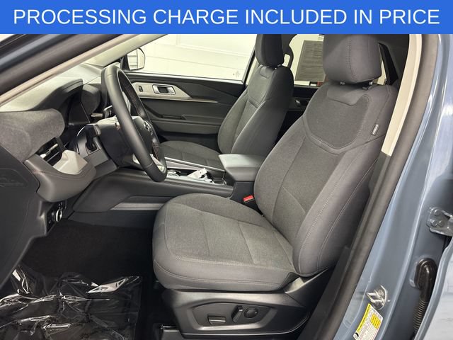Certified 2025 Ford Explorer Active AWD/4WD image 11