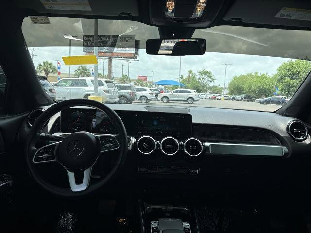 Used 2020 Mercedes-Benz GLB 250 image 16