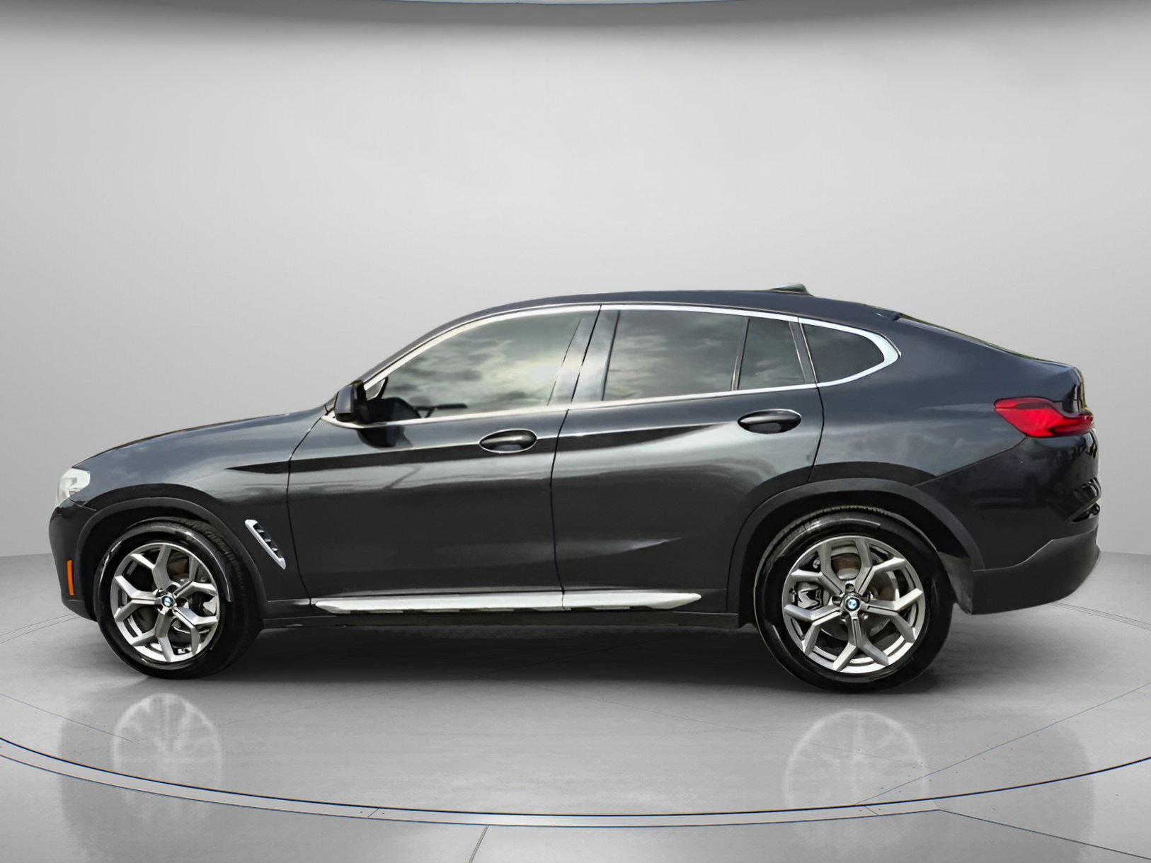 Used 2020 BMW X4 xDrive30i w/ Convenience Package image 17