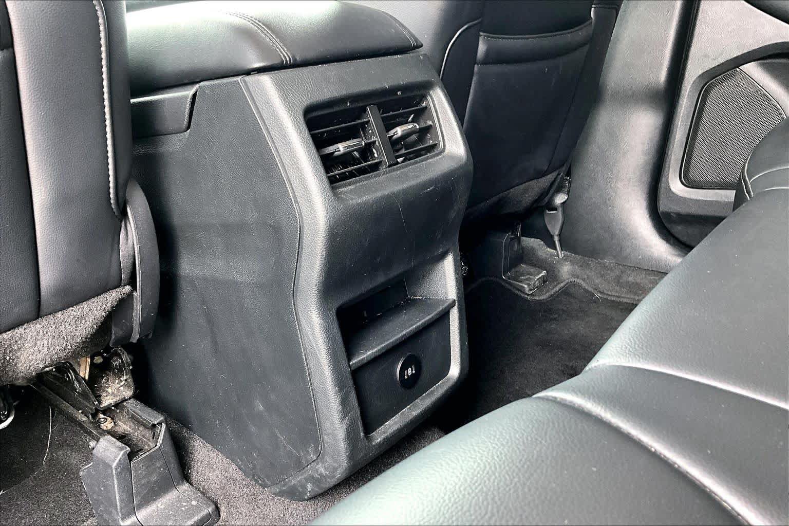 Certified 2024 Ford Edge SEL AWD/4WD image 36
