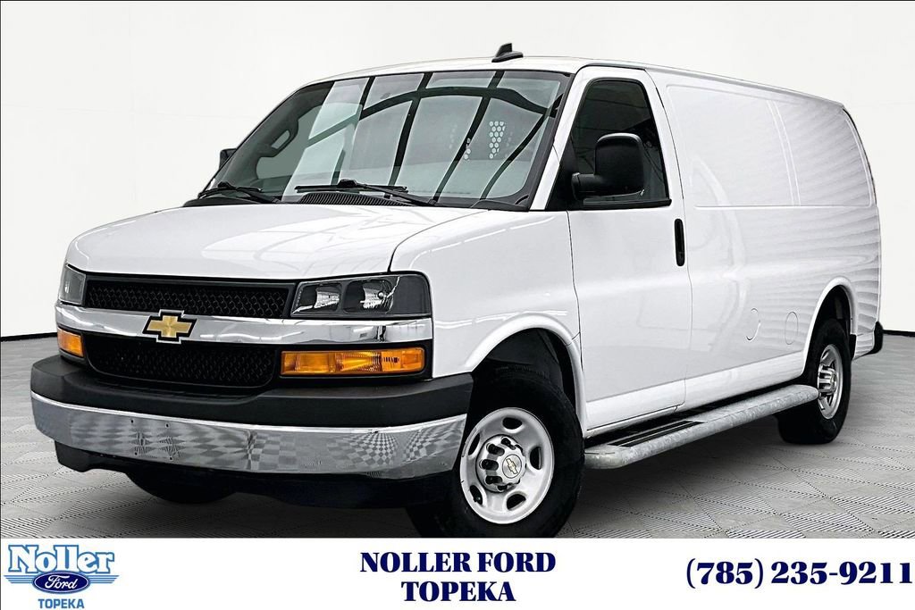 Used 2024 Chevrolet Express 2500 w/ Driver Convenience Package RWD image 1