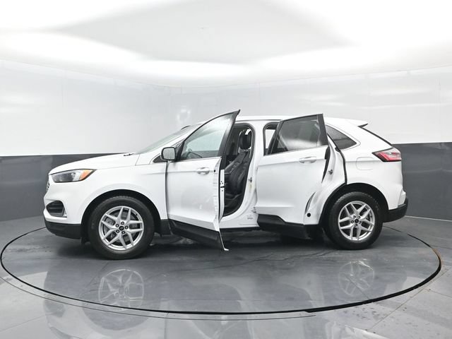 Certified 2024 Ford Edge SEL w/ Convenience Package AWD/4WD image 28