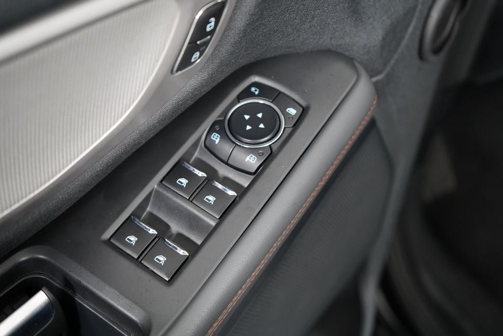 Certified 2025 Ford Expedition Active AWD/4WD image 19