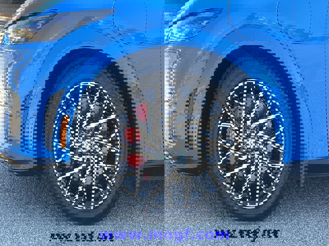 Certified 2021 Ford Mustang Mach-E GT w/ GT Performance Edition image 33