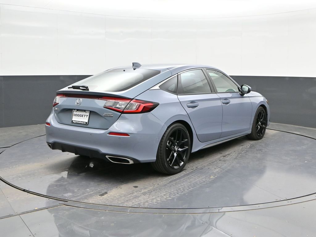Used 2022 Honda Civic Sport Touring image 11