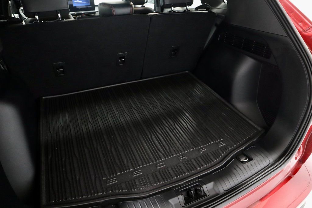 Certified 2023 Ford Escape ST-Line Select w/ Tech Pack #2 image 15