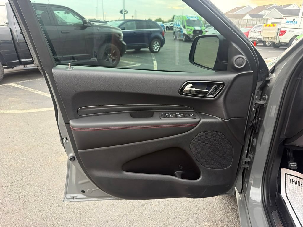 Used 2025 Dodge Durango R/T AWD/4WD image 24