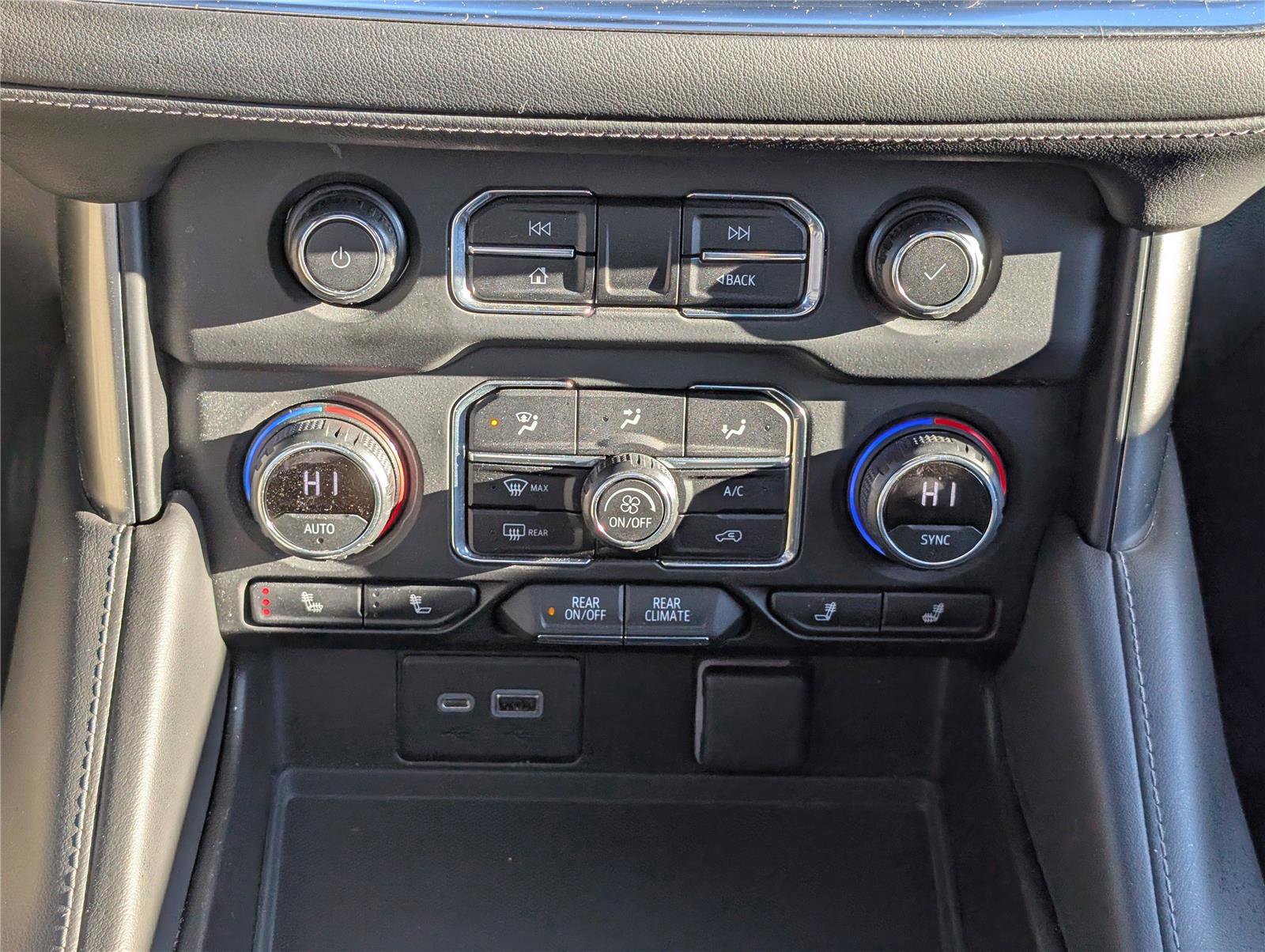 Used 2021 Chevrolet Tahoe LT image 29