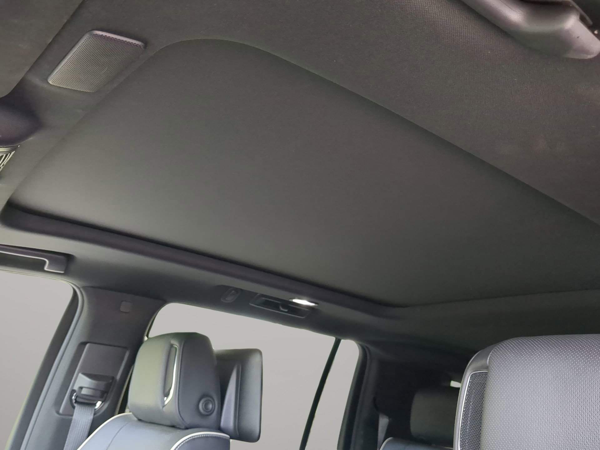 Used 2021 Cadillac Escalade ESV Premium Luxury AWD/4WD image 60