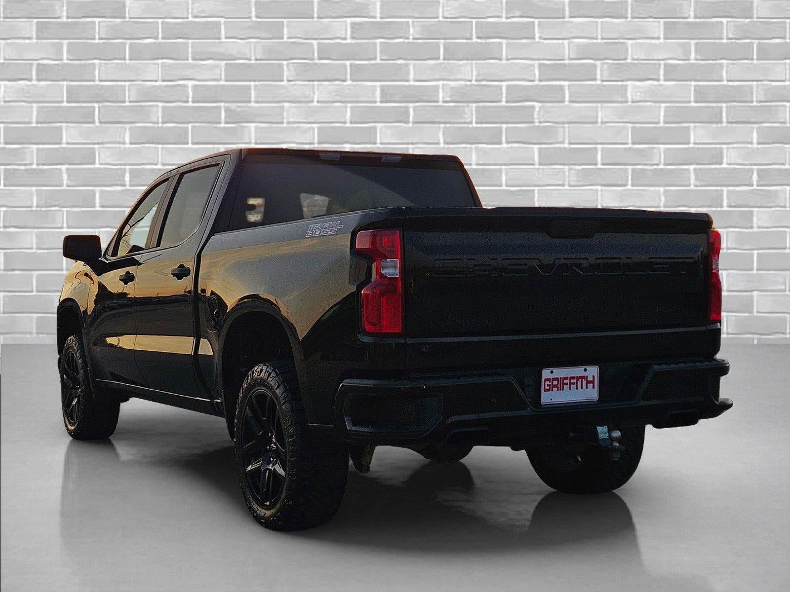 Used 2022 Chevrolet Silverado 1500 Custom Trail Boss w/ Midnight Edition AWD/4WD image 7