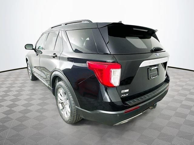 Certified 2023 Ford Explorer XLT w/ Equipment Group 202A AWD/4WD image 10