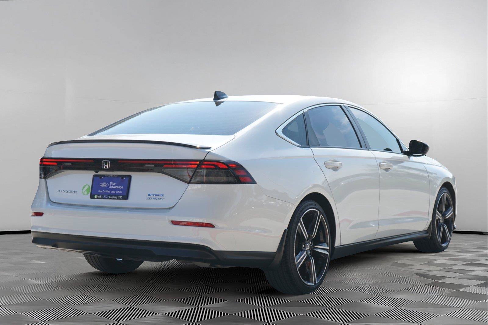 Used 2023 Honda Accord Sport image 5