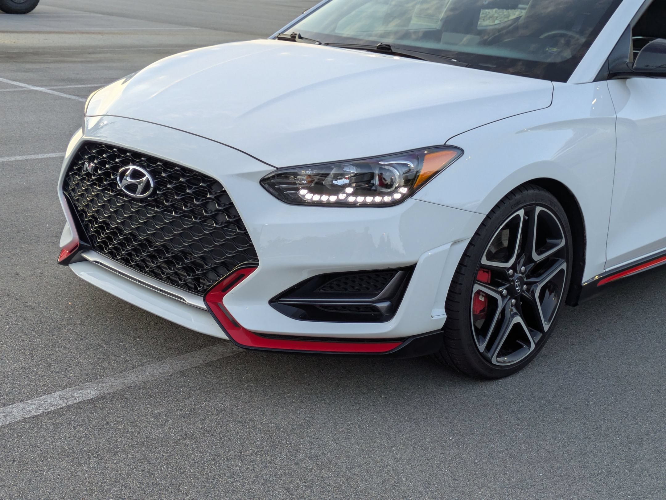 Used 2022 Hyundai Veloster N FWD image 10