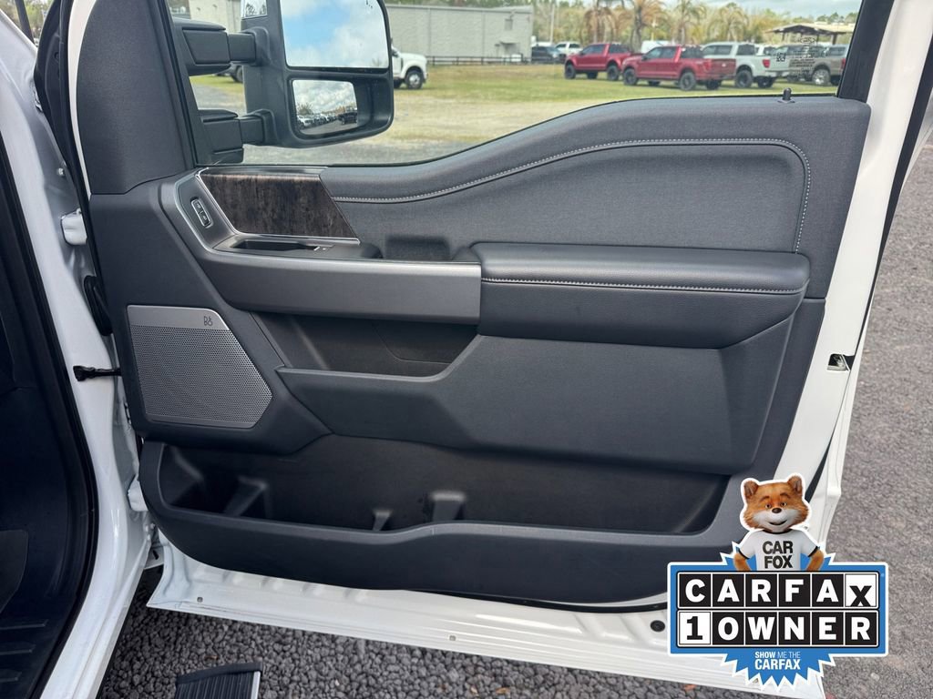 Certified 2025 Ford F250 Lariat w/ Chrome Package image 22