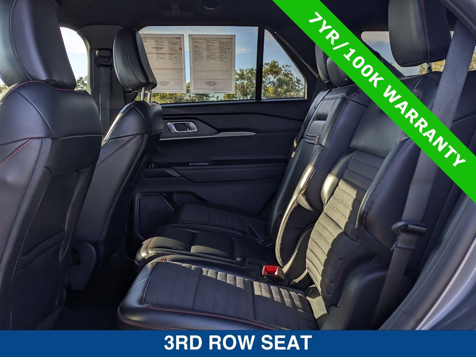 Certified 2025 Ford Explorer ST-Line w/ ST-Line Street Pack image 15