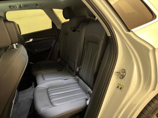 Used 2022 Audi Q5 2.0T Premium AWD/4WD image 30