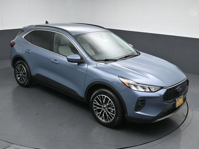 Certified 2026 Ford Escape SE FWD image 45