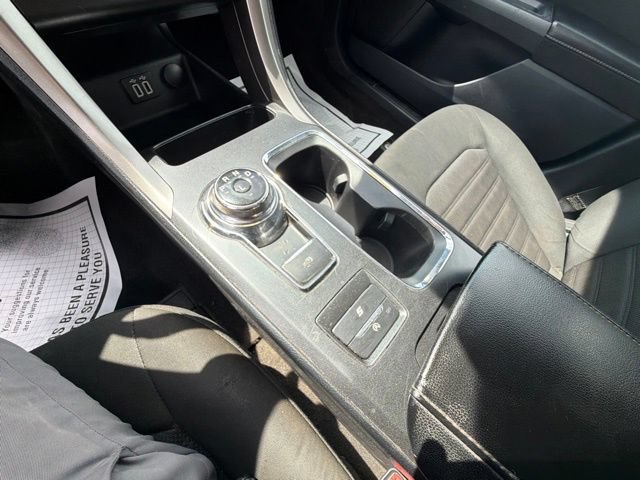 Certified 2020 Ford Fusion SE FWD image 33