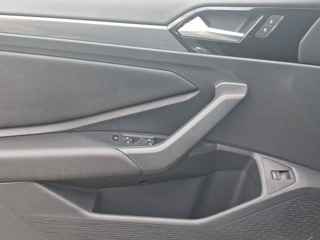 Used 2019 Volkswagen Jetta GLI FWD image 13