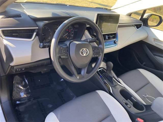 Used 2023 Toyota Corolla LE w/ LE Convenience Package image 22