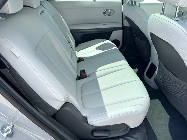 Used 2024 Hyundai Ioniq 5 Limited AWD/4WD image 10