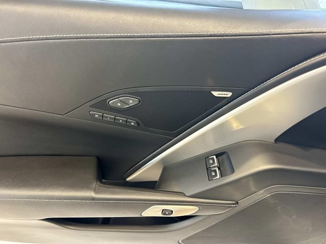 Used 2019 Chevrolet Corvette Stingray Coupe RWD image 21