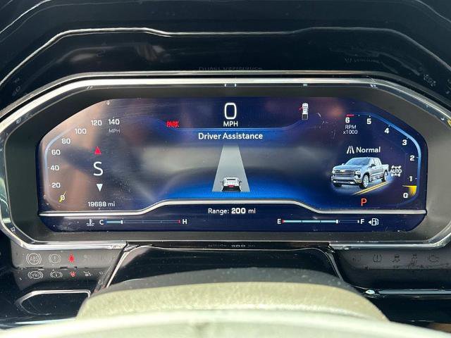 Used 2024 Chevrolet Silverado 1500 High Country w/ Technology Package image 25