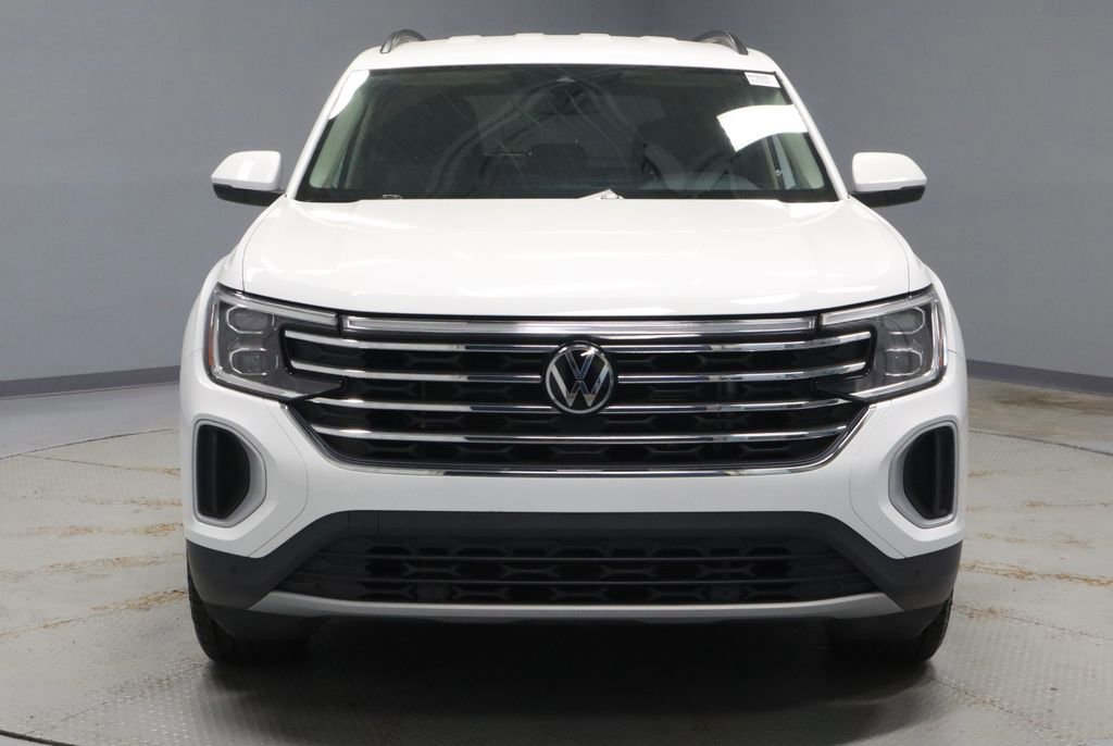 Used 2025 Volkswagen Atlas SE FWD image 8