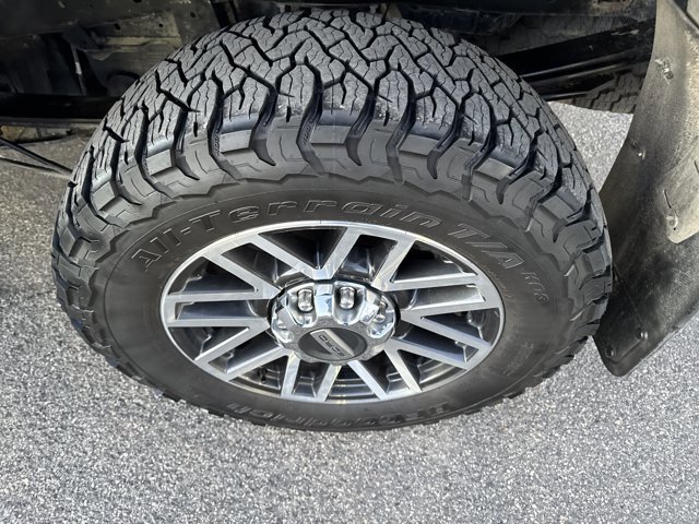 Certified 2019 Ford F250 Lariat w/ Lariat Ultimate Package image 18