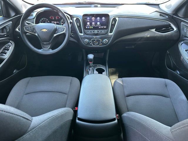 Used 2024 Chevrolet Malibu RS FWD image 10